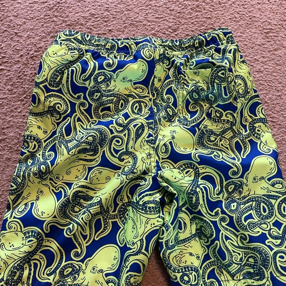 Boys Lands End swim shirt and trunks size Large NWOT - Picture 4 of 7